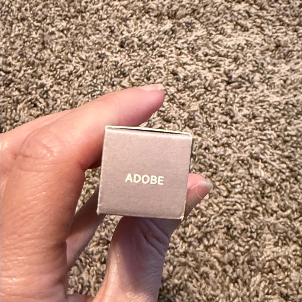 ILIA Liquid Powder Eye Shadow Tint - adobe - Picture 7 of 9